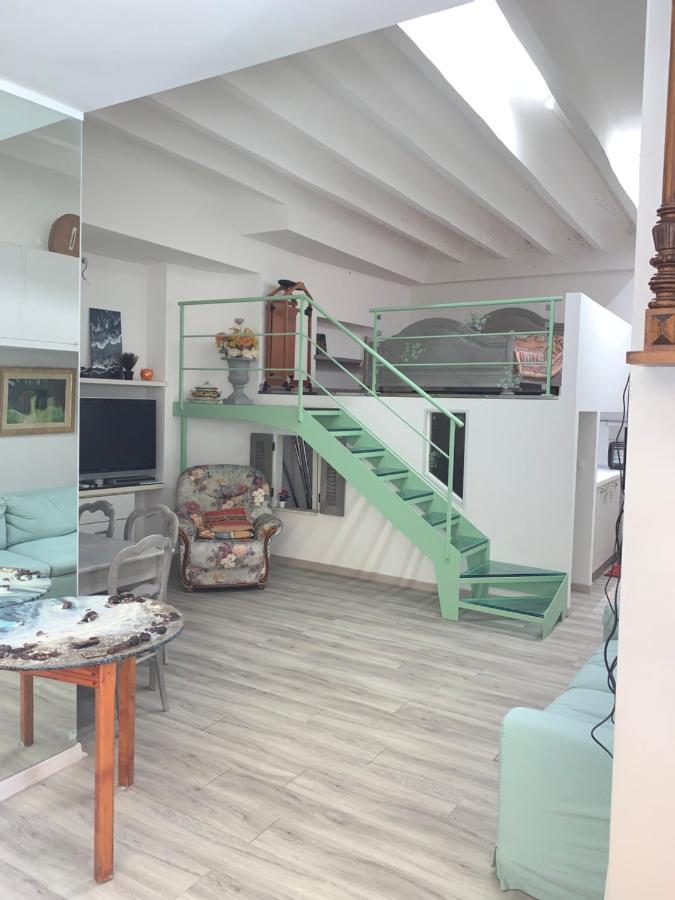 Joli Studio Au Soleil Leilighet Menton Eksteriør bilde